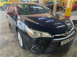 تۆیۆتا کامری